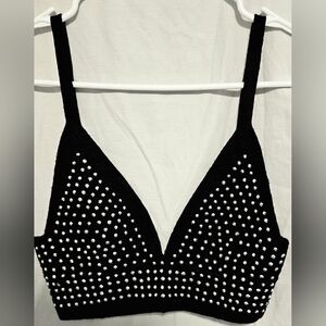 Beautiful crop top with sparkles. Size: S-M